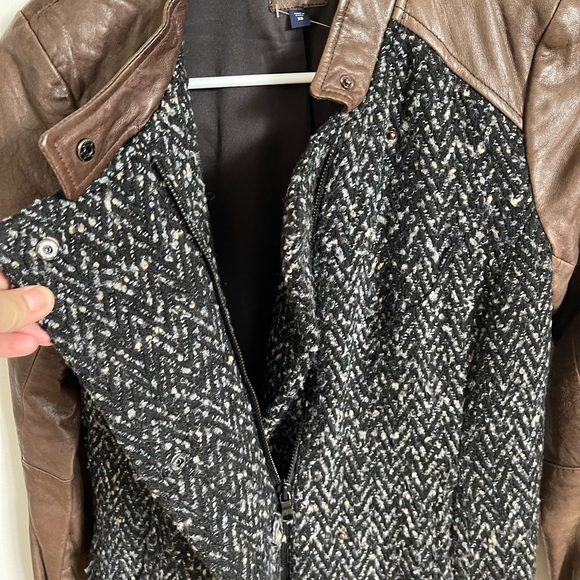 Gap Jacket - Picture 3 of 3